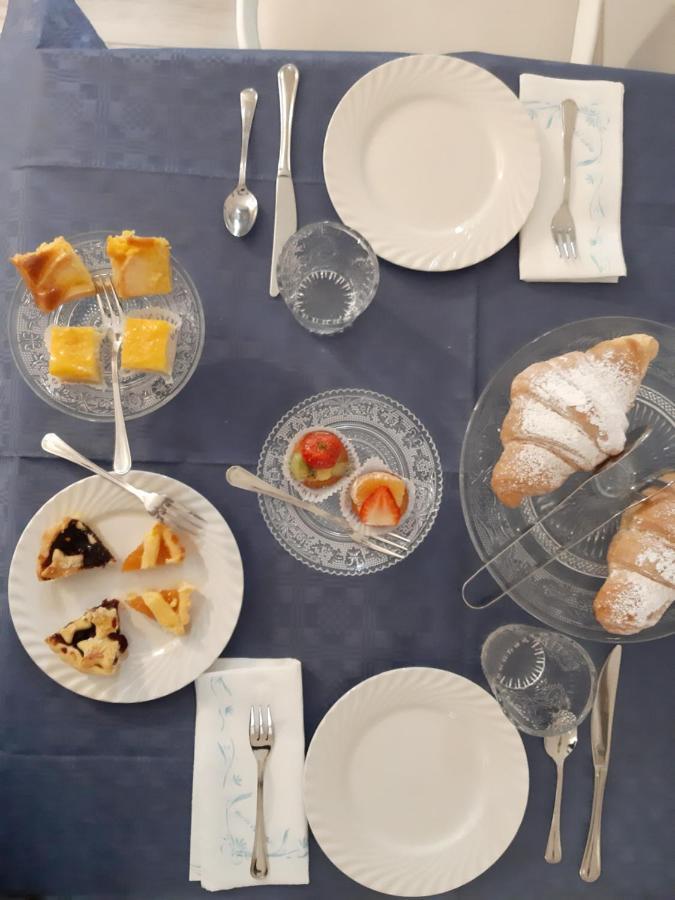 Reggiolacittainvisibile B&B Реджо Емилия Екстериор снимка