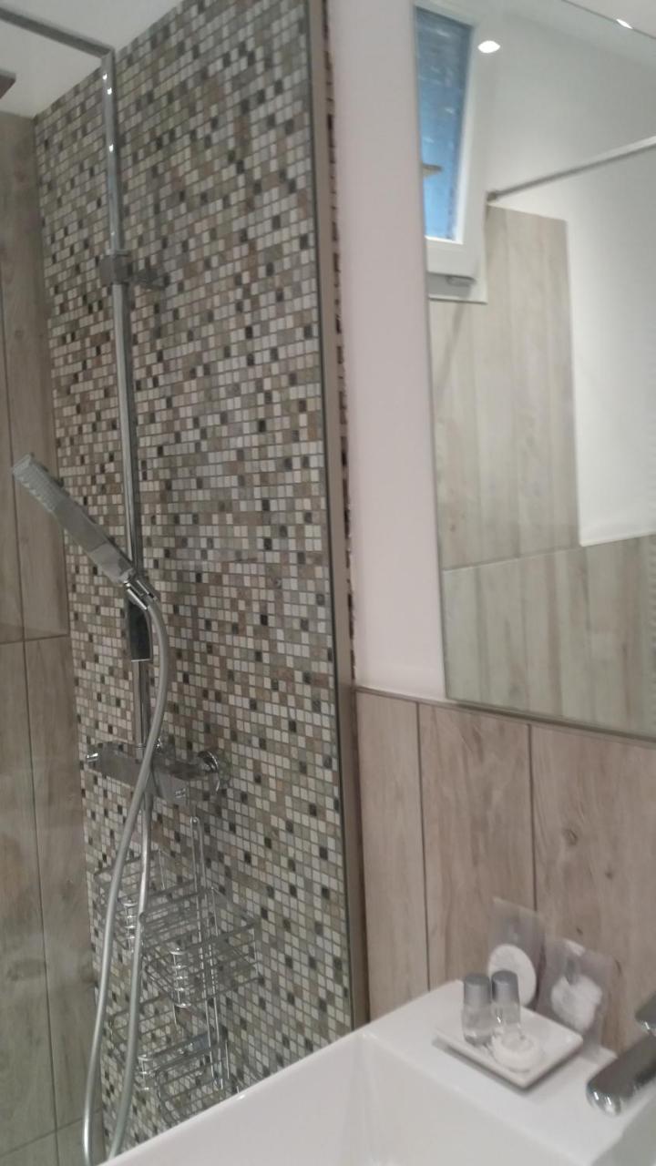 Reggiolacittainvisibile B&B Реджо Емилия Екстериор снимка