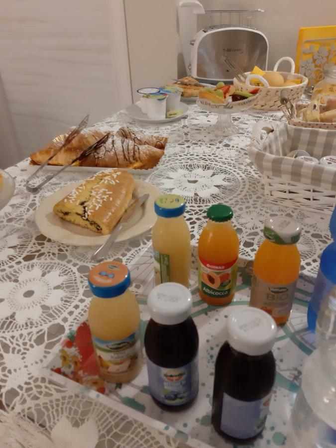 Reggiolacittainvisibile B&B Реджо Емилия Екстериор снимка
